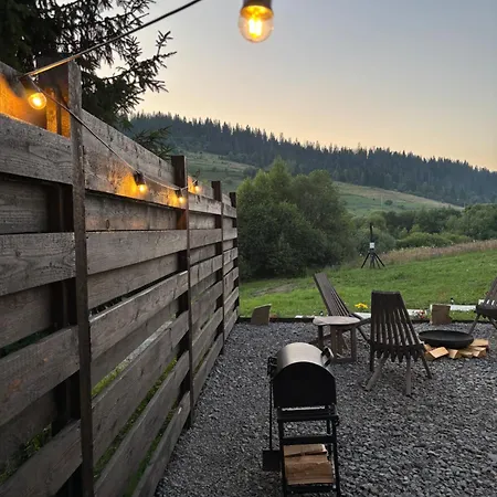 Lodge Stryh Xata - в карпатах з чаном-джакузі Volosyanka (Lviv)