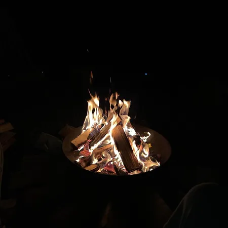 Stryh Xata - в карпатах з чаном-джакузі Lodge Volosyanka (Lviv)