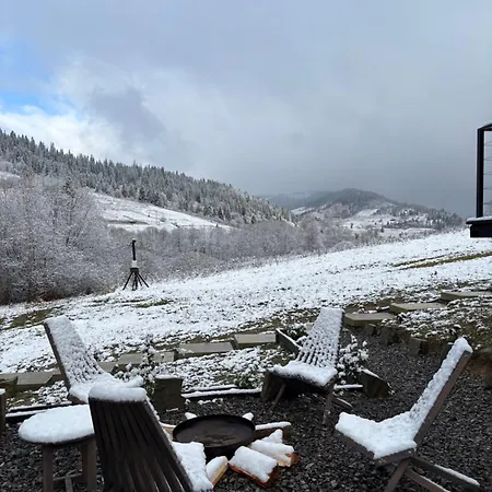 Stryh Xata - в карпатах з чаном-джакузі Lodge *